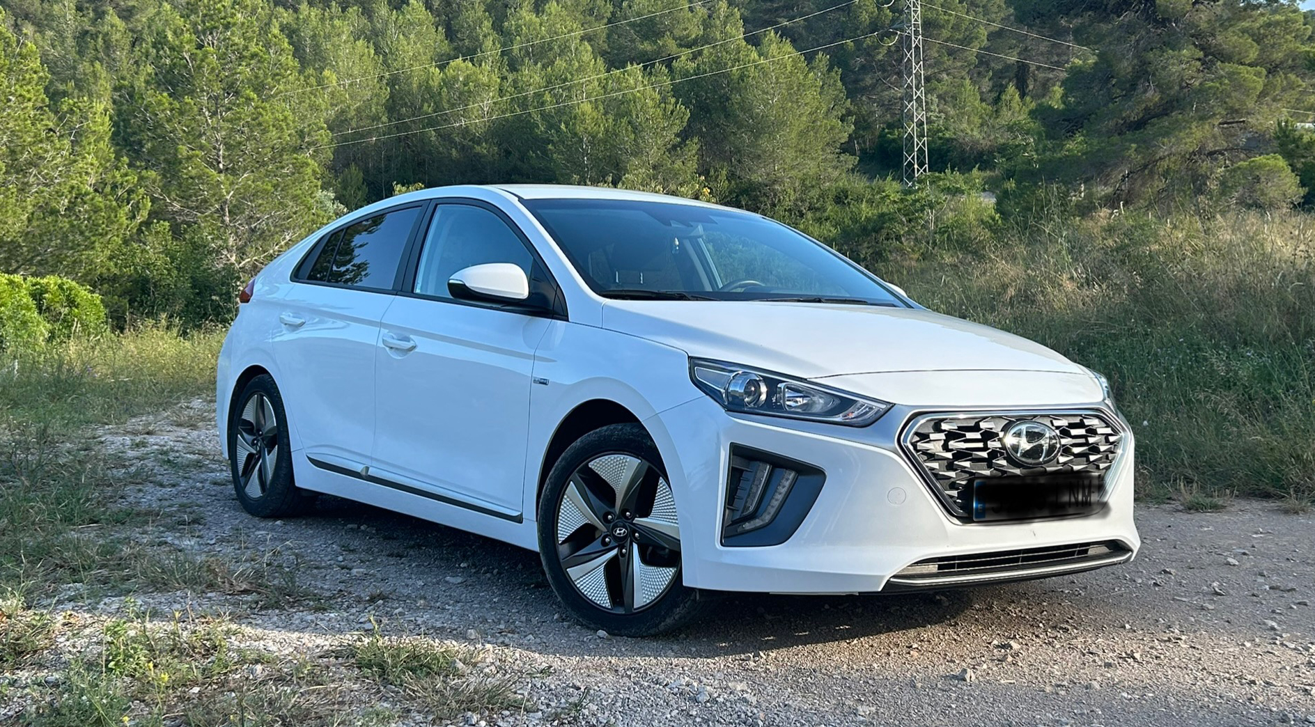 Hyundai Ioniq Hybrid · Blanco